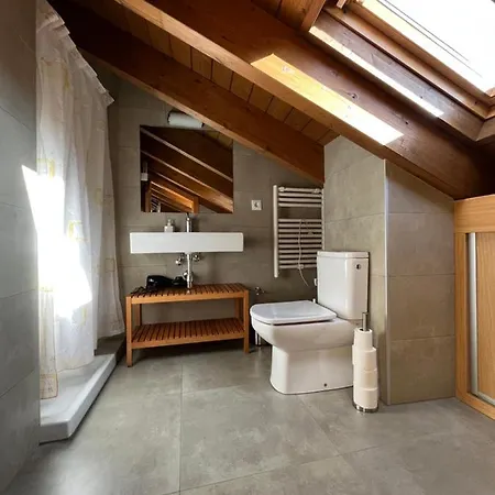 Casa Damian Del Baile Benasque